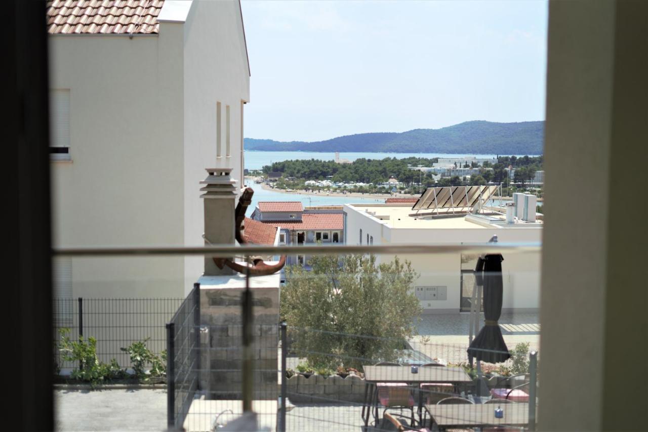 Villa M - Your Business & Holiday Apartment In Sibenik Exterior photo
